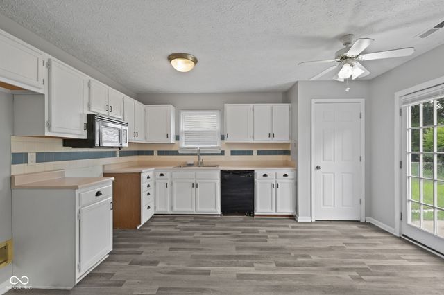 3149 Shellbark Drive, Indianapolis, IN 46235