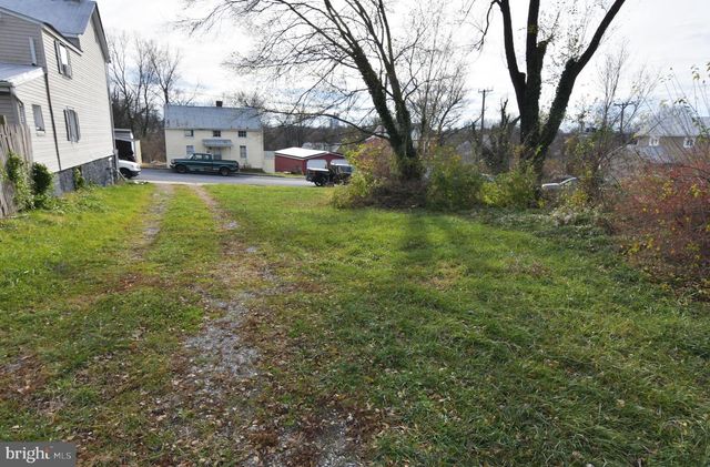 311 E KING ST, Martinsburg, WV 25401