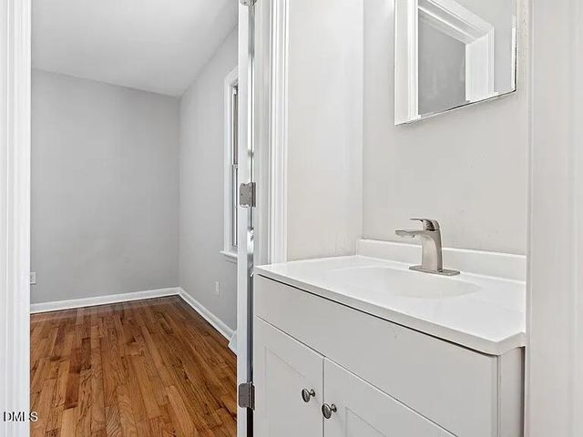 817 Chatham Lane, Raleigh, NC 27610