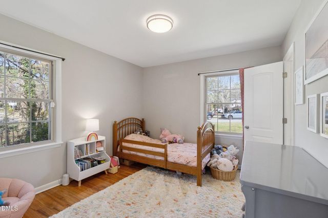 817 Chatham Lane, Raleigh, NC 27610