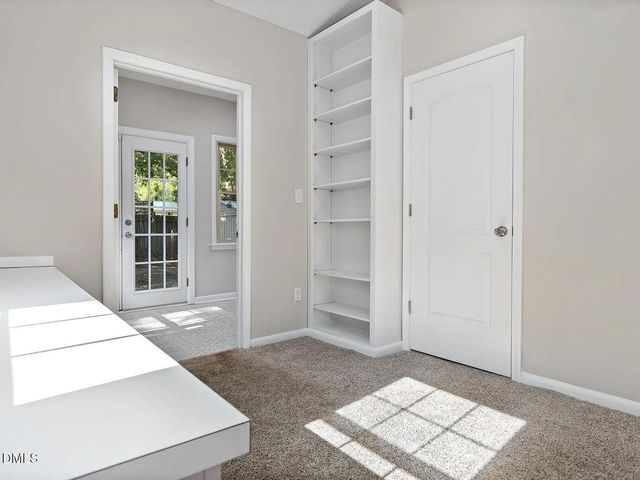 817 Chatham Lane, Raleigh, NC 27610