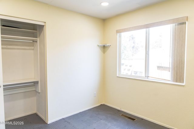 5016 Colina Court, Sparks, NV 89436