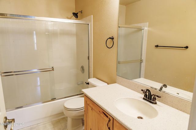 5016 Colina Court, Sparks, NV 89436