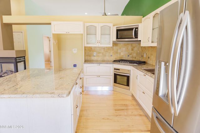 5016 Colina Court, Sparks, NV 89436