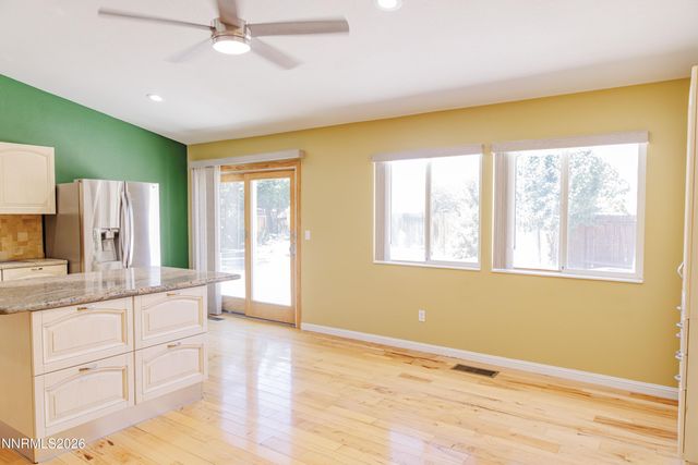 5016 Colina Court, Sparks, NV 89436