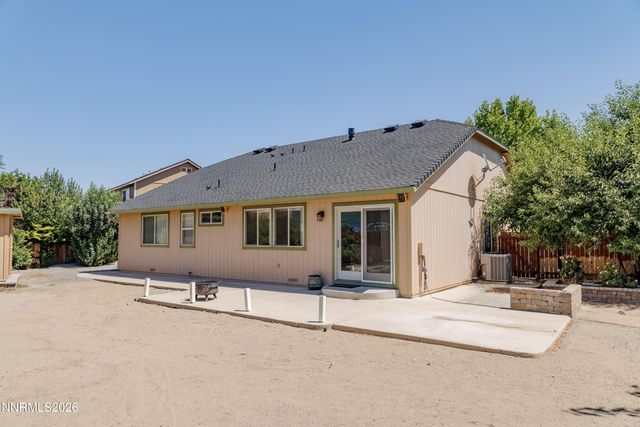 5016 Colina Court, Sparks, NV 89436
