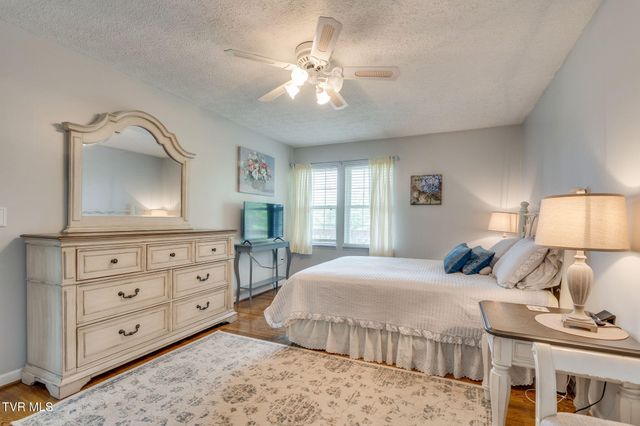 122 Margo Drive, Johnson City, TN 37601