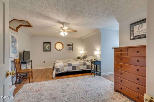 122 Margo Drive, Johnson City, TN 37601