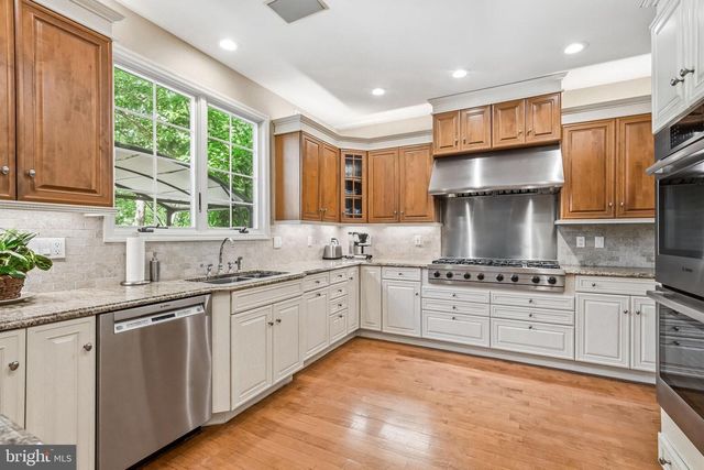 58 BORTONS RD, Marlton, NJ 08053