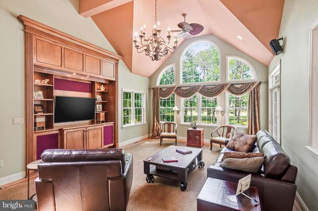 58 BORTONS RD, Marlton, NJ 08053