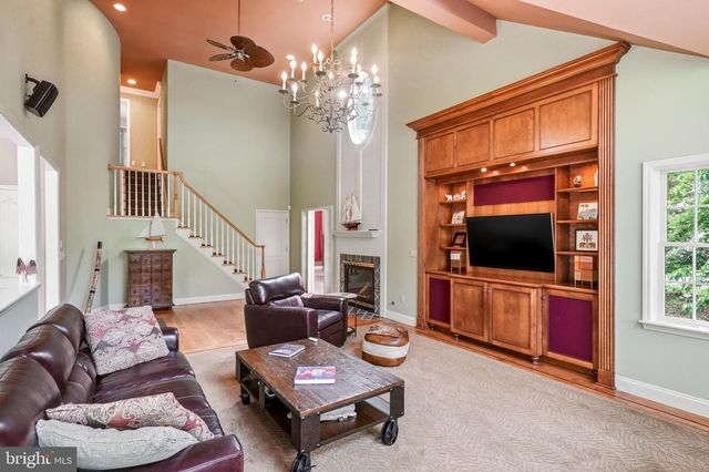 58 BORTONS RD, Marlton, NJ 08053