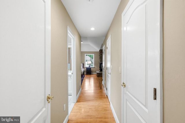 58 BORTONS RD, Marlton, NJ 08053