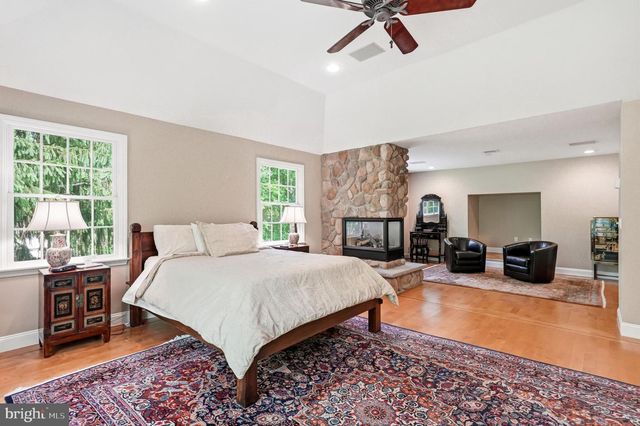 58 BORTONS RD, Marlton, NJ 08053