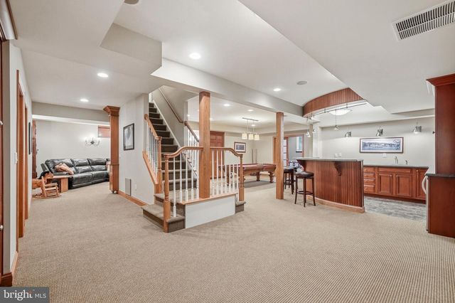 58 BORTONS RD, Marlton, NJ 08053