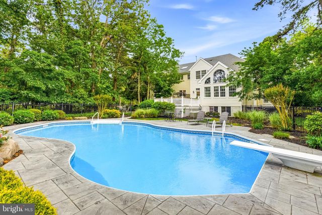 58 BORTONS RD, Marlton, NJ 08053