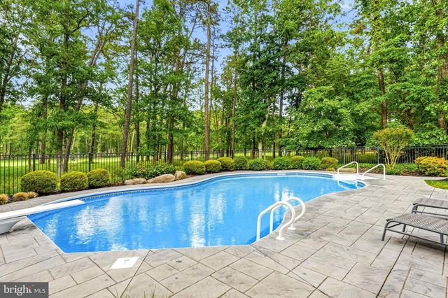 58 BORTONS RD, Marlton, NJ 08053