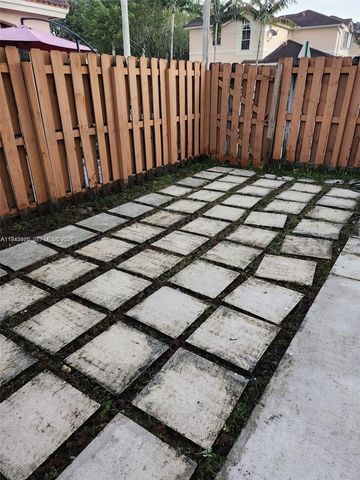 12193 SW 124th Ct, Miami, FL 33186