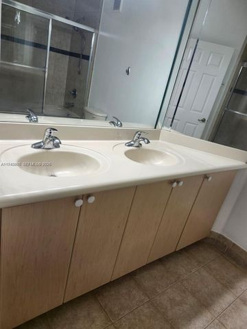 12193 SW 124th Ct, Miami, FL 33186