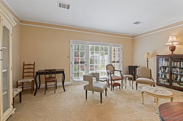 2060 Hazel Hedge Lane, Montgomery, AL 36106