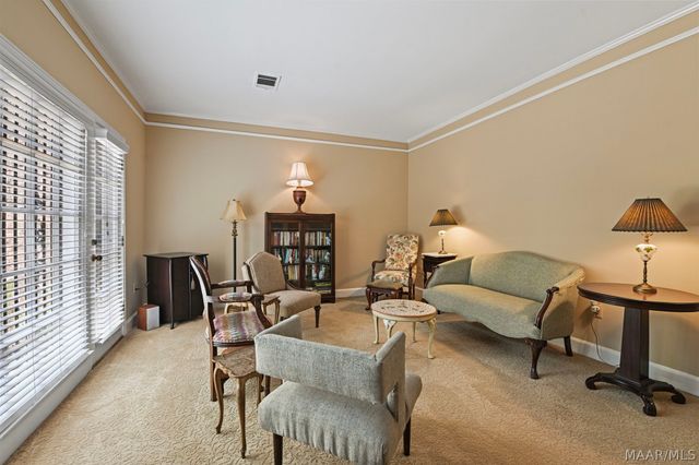 2060 Hazel Hedge Lane, Montgomery, AL 36106