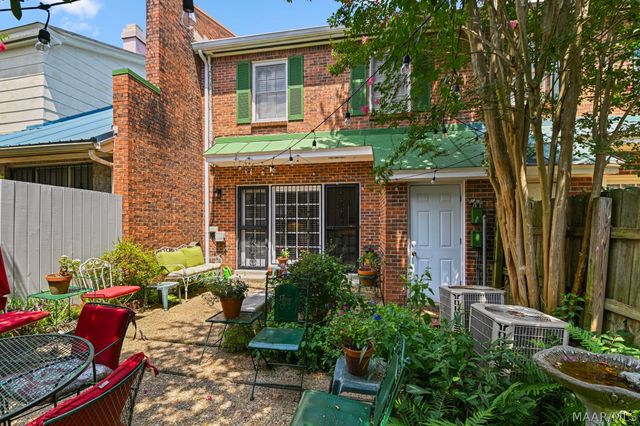 2060 Hazel Hedge Lane, Montgomery, AL 36106