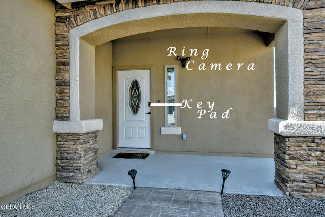13313 TUGGLE Road, El Paso, TX 79928