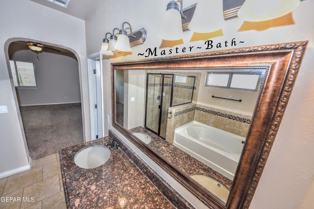 13313 TUGGLE Road, El Paso, TX 79928