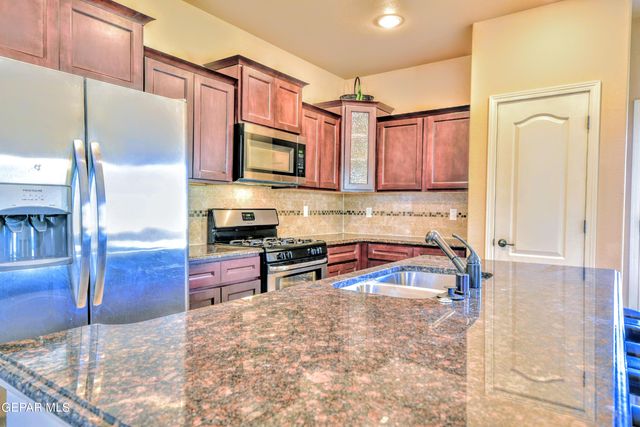 13313 TUGGLE Road, El Paso, TX 79928