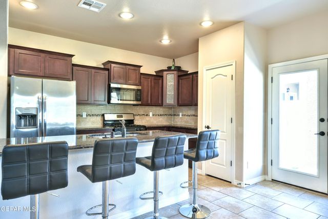 13313 TUGGLE Road, El Paso, TX 79928