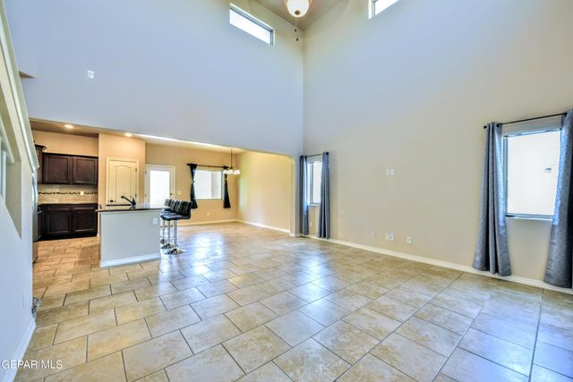 13313 TUGGLE Road, El Paso, TX 79928