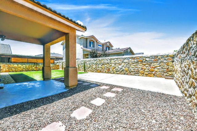 13313 TUGGLE Road, El Paso, TX 79928