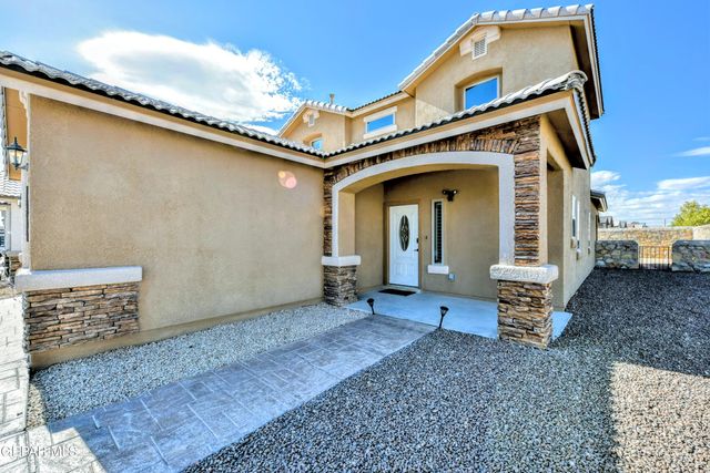 13313 TUGGLE Road, El Paso, TX 79928