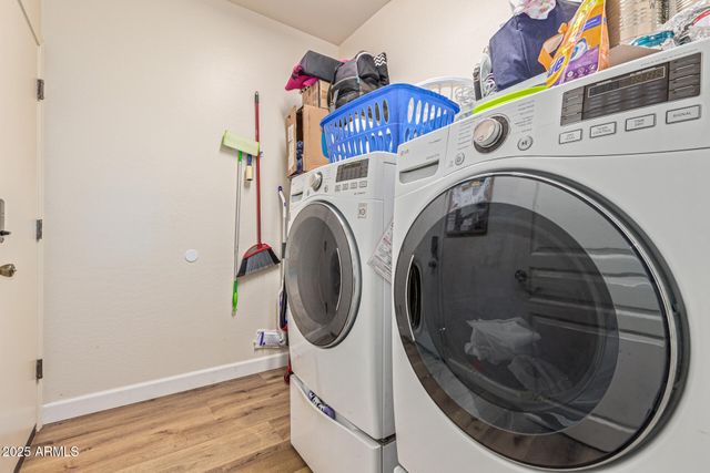 1193 W DESERT HOLLOW Drive, San Tan Valley, AZ 85143