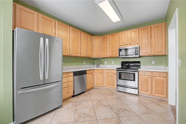 2734 Cedarbrook Way, Beavercreek, OH 45431