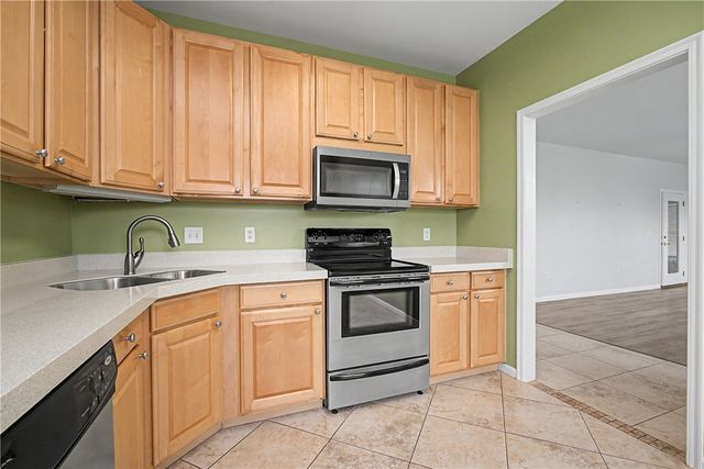 2734 Cedarbrook Way, Beavercreek, OH 45431