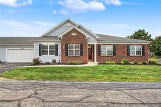 2734 Cedarbrook Way, Beavercreek, OH 45431
