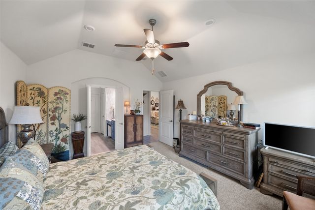 14900 Rocky Face Lane, Fort Worth, TX 76052