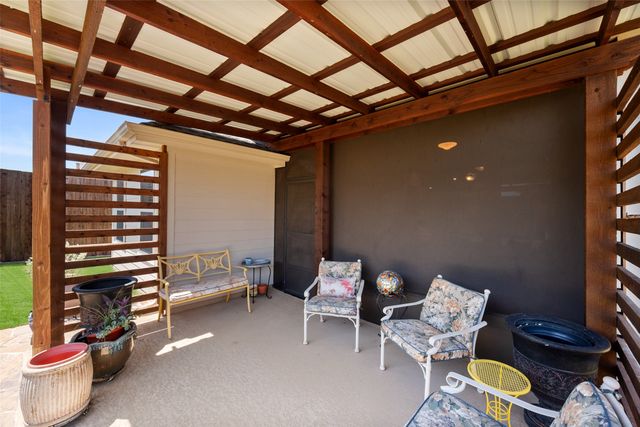 14900 Rocky Face Lane, Fort Worth, TX 76052