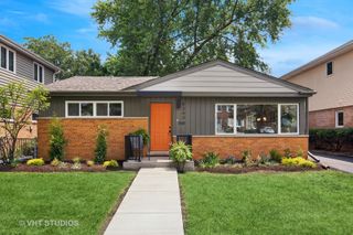 8343 N Oketo Avenue, Niles, IL 60714