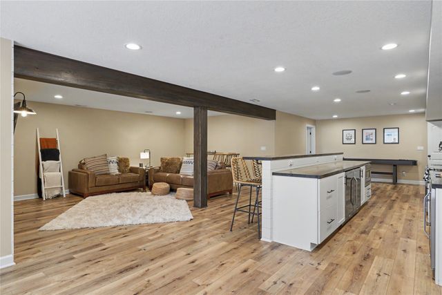 1488 Marina Cove Drive, Polk City, IA 50226