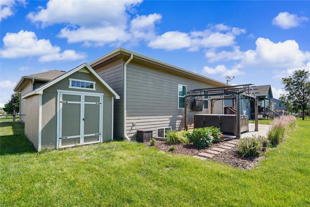 1488 Marina Cove Drive, Polk City, IA 50226