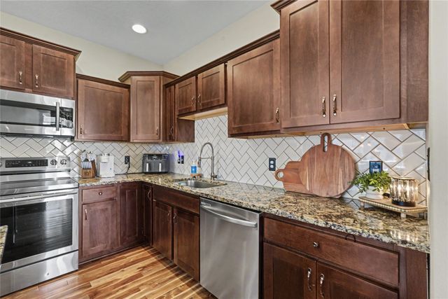 1488 Marina Cove Drive, Polk City, IA 50226