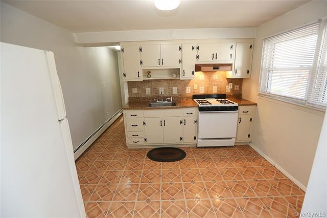 40 Bluefields Lane, Blauvelt, NY 10913