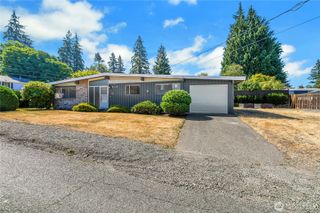 317 S 208th Street, Des Moines, WA 98198