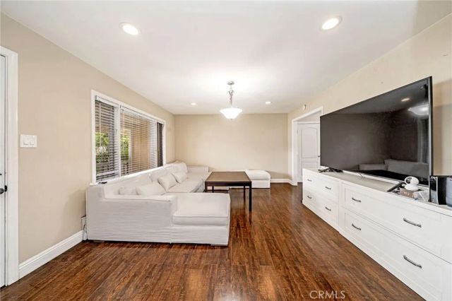 15243 Crosswood, La Mirada, CA 90638