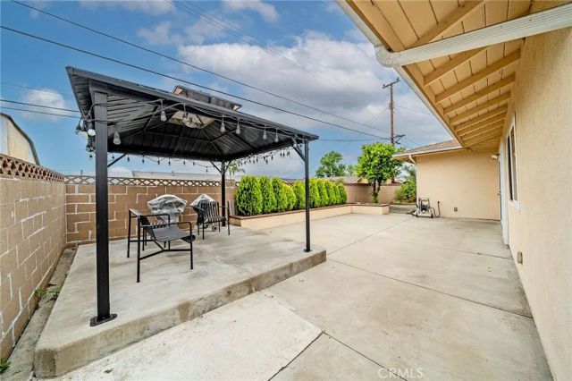 15243 Crosswood, La Mirada, CA 90638