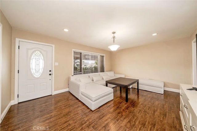 15243 Crosswood, La Mirada, CA 90638
