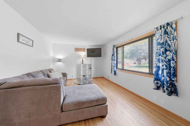 1349 Chicago Avenue, Saint Paul Park, MN 55071