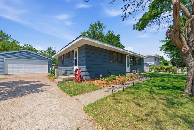 1349 Chicago Avenue, Saint Paul Park, MN 55071