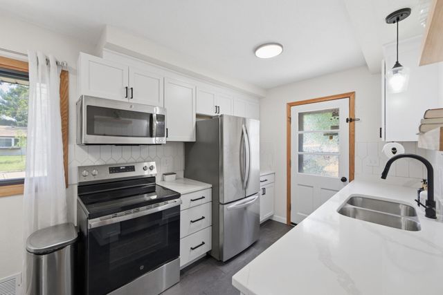1349 Chicago Avenue, Saint Paul Park, MN 55071